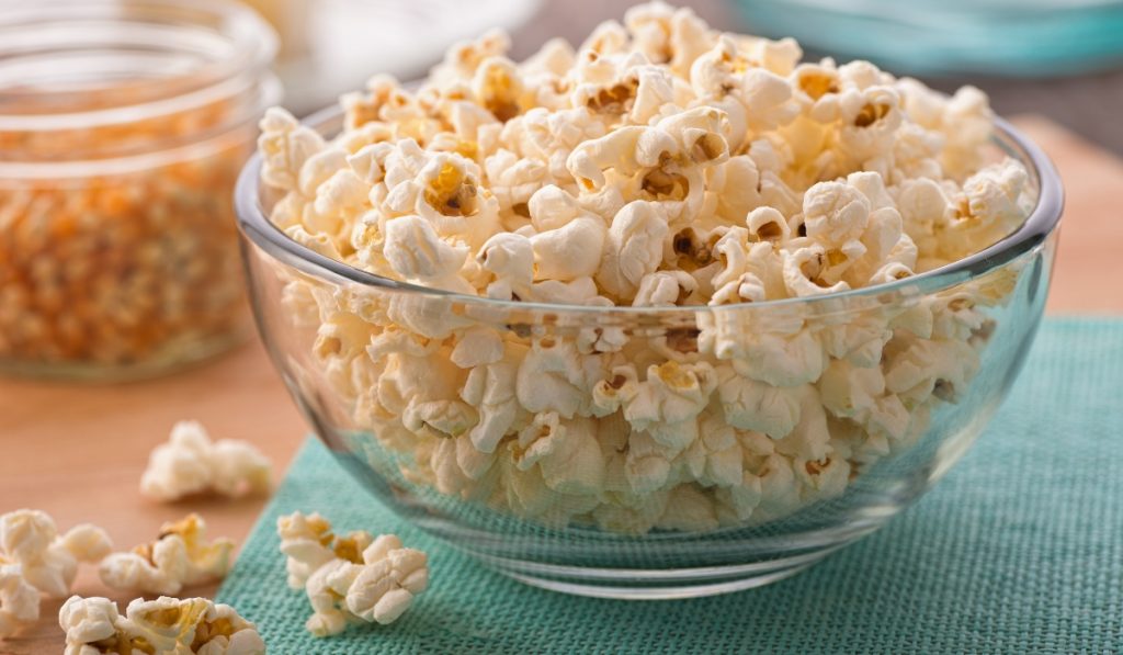 can diabetics eat popcorn